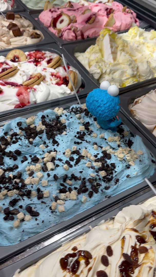 Scoope De Ville · Photos 12