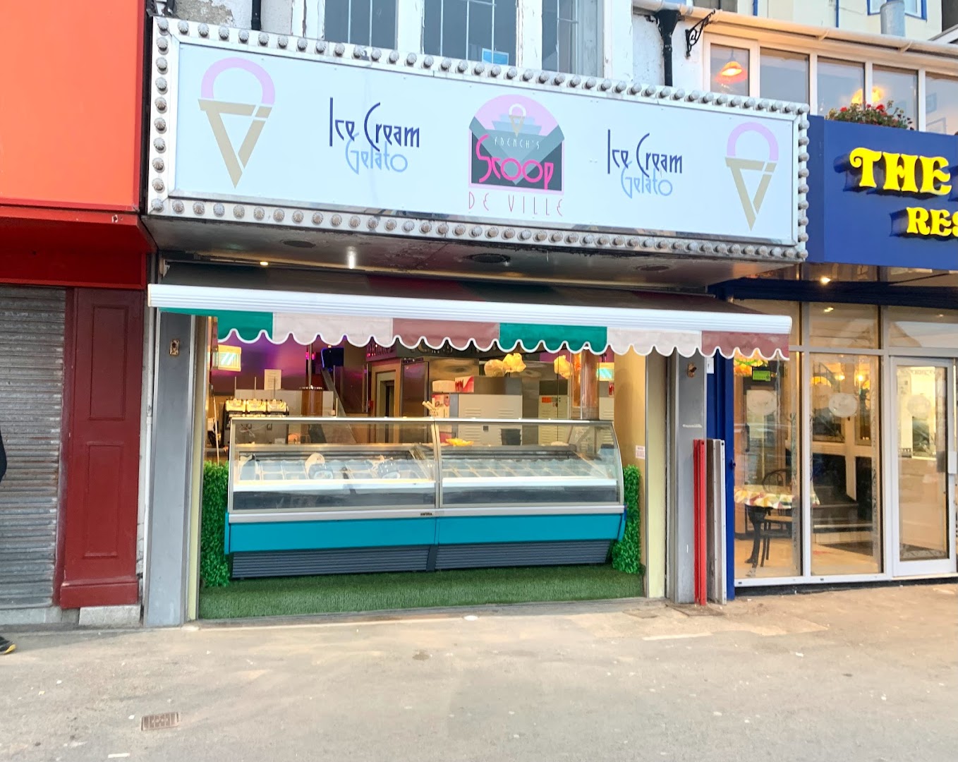 Scoope De Ville · Photos 2